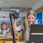 steller PK7 Kamera mit MKS Stativ im Unterricht